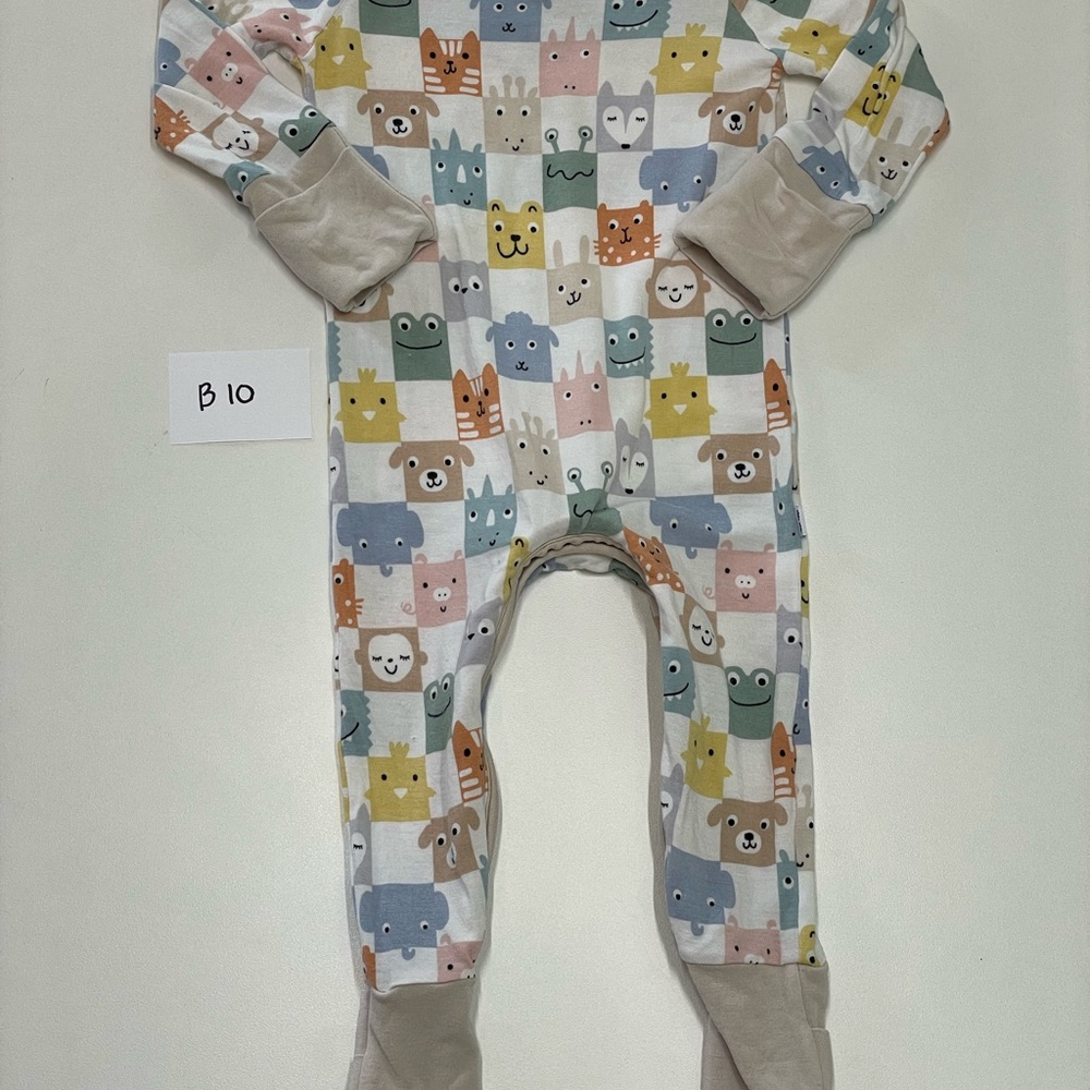 Little Sleepies checkmates crescent zippy